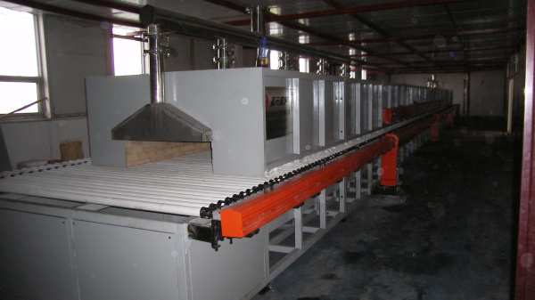 特種陶瓷電熱輥道窯，規(guī)格：1.2米×32米電加熱